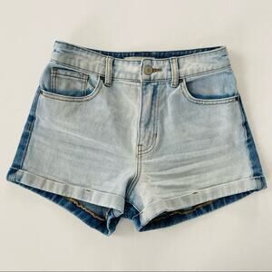 PacSun | Mom Shorts Contrasting Color GUC 24